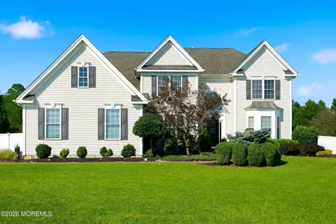 43 Oxford Circle