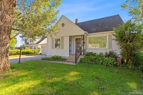 3441 John Daly Street