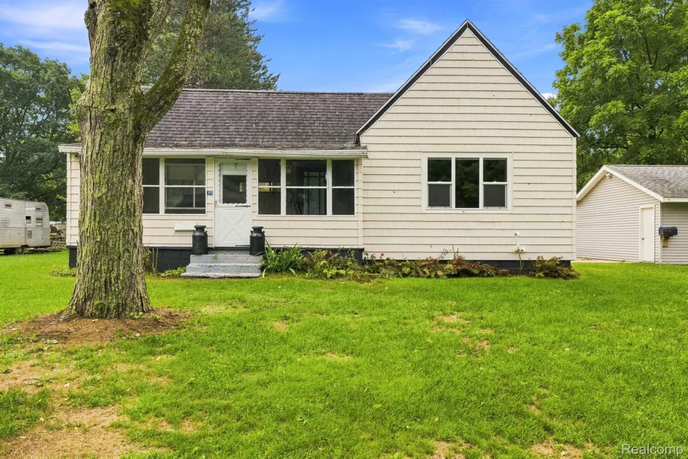 115 W State Street Croswell City, MI 48422