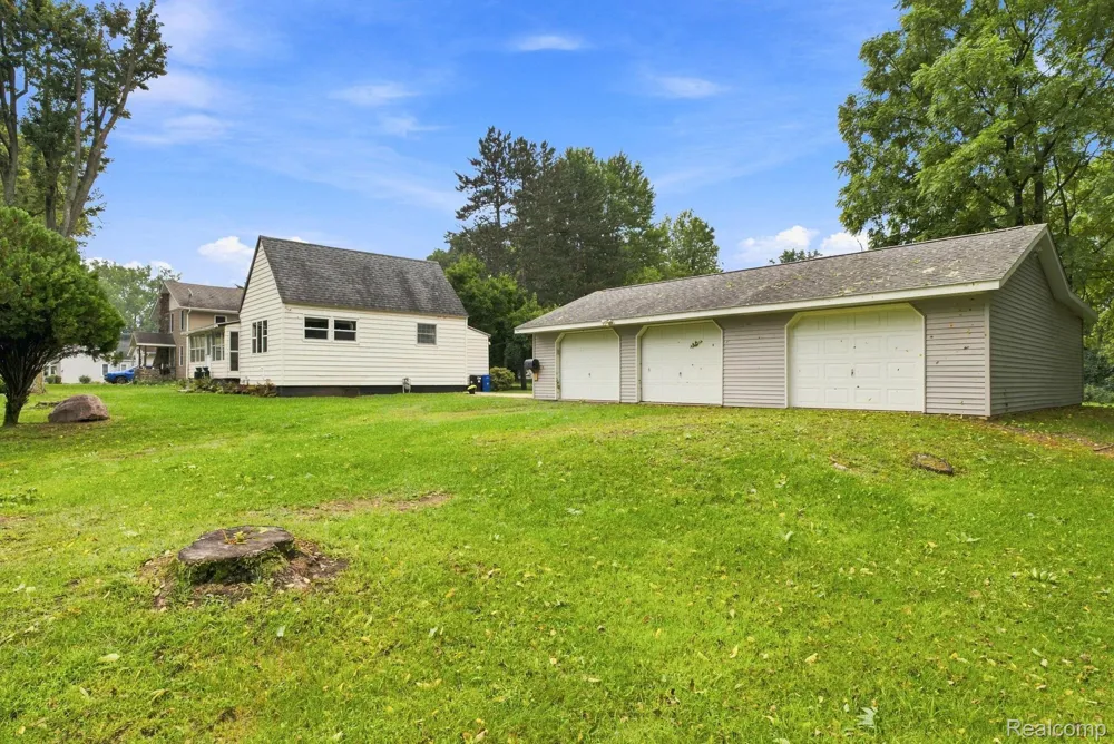 115 W State Street Croswell City, MI 48422