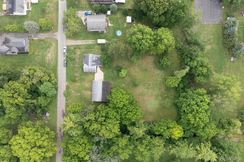 115 W State Street Croswell City, MI 48422
