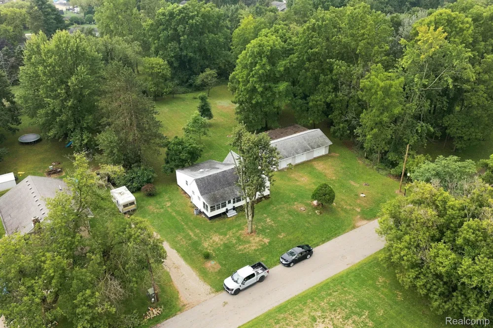 115 W State Street Croswell City, MI 48422