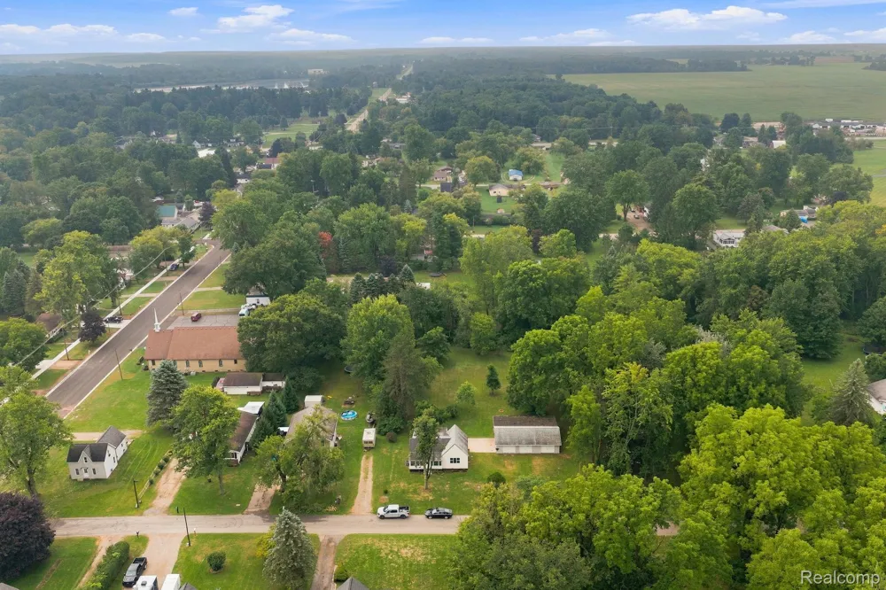 115 W State Street Croswell City, MI 48422