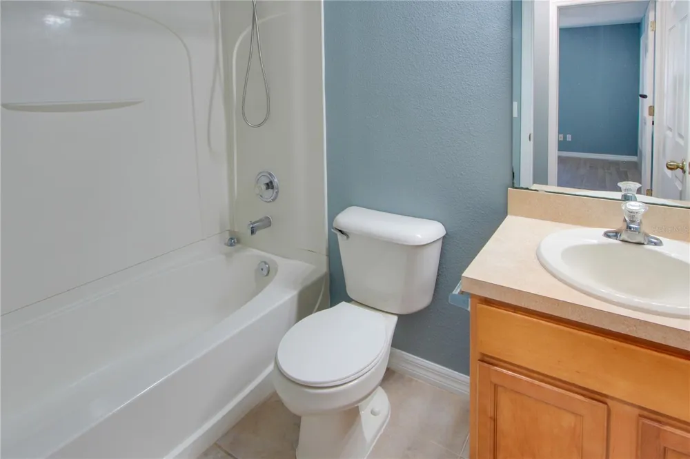 2257 MARTINS RUN Tavares, FL 32778