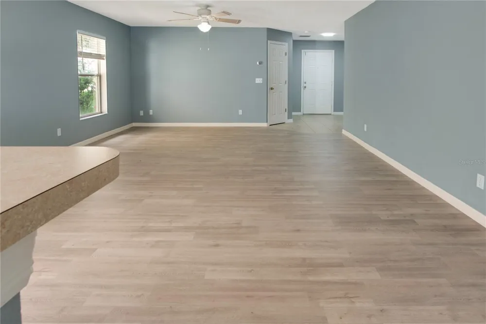 2257 MARTINS RUN Tavares, FL 32778