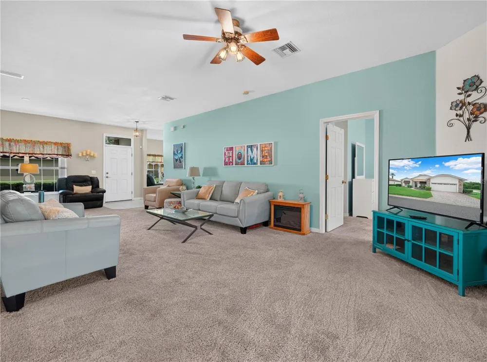 4195 MUIRFIELD LOOP Lake Wales, FL 33859