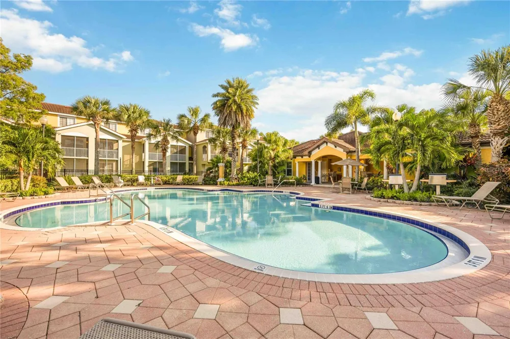 5601 BENTGRASS DRIVE #10-117 Sarasota, FL 34235