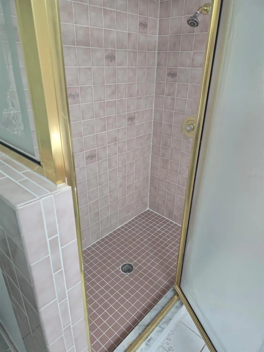 2668 BENTLEY DRIVE Palm Harbor, FL 34684