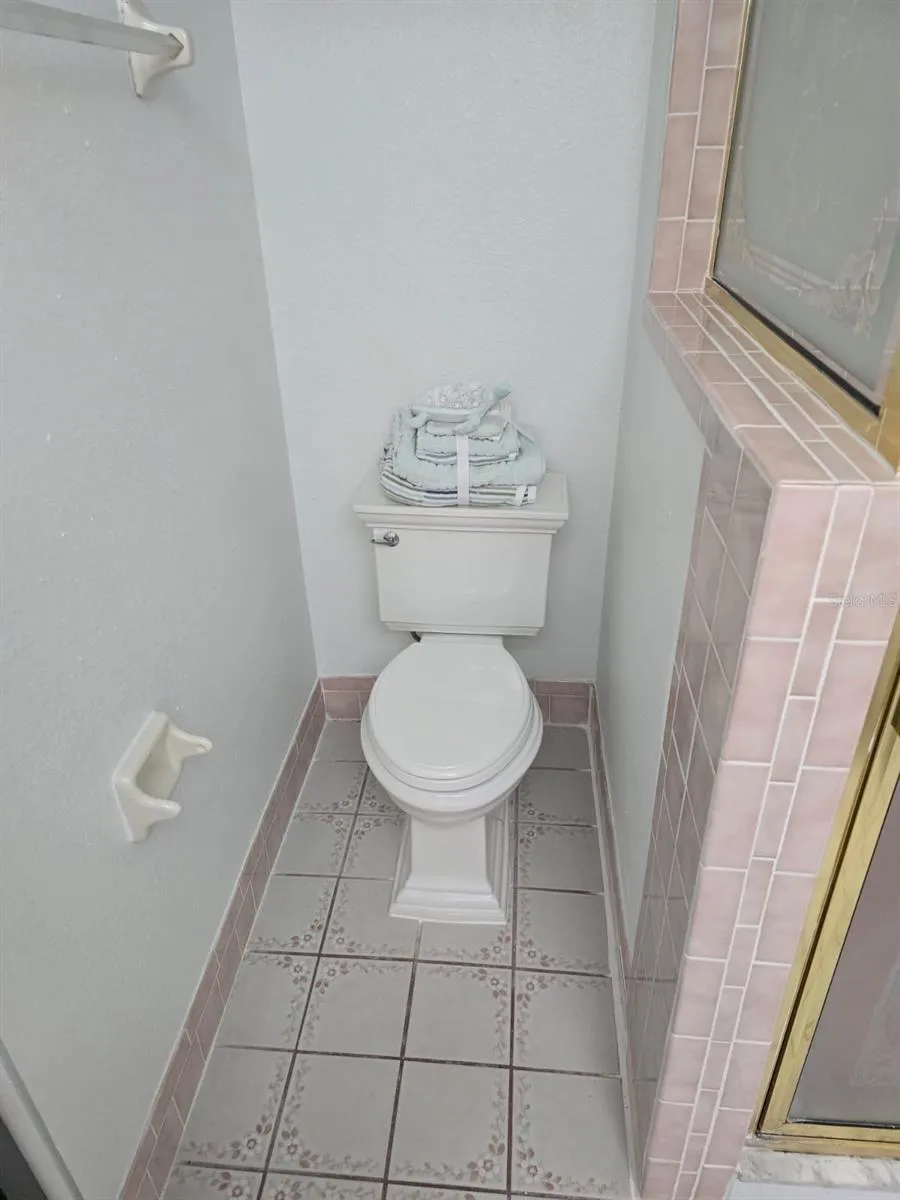 2668 BENTLEY DRIVE Palm Harbor, FL 34684