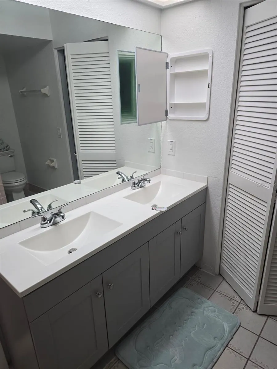 2668 BENTLEY DRIVE Palm Harbor, FL 34684