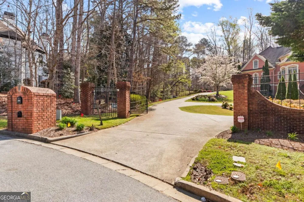 4680 Hamden Forest DR SW Atlanta, GA 30331