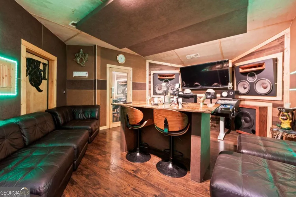 4680 Hamden Forest DR SW Atlanta, GA 30331