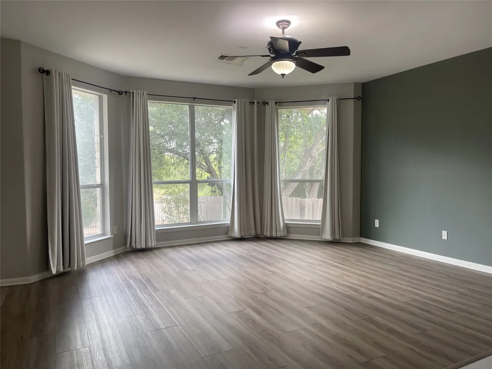 4323 Angelico Lane Round Rock, TX 78681