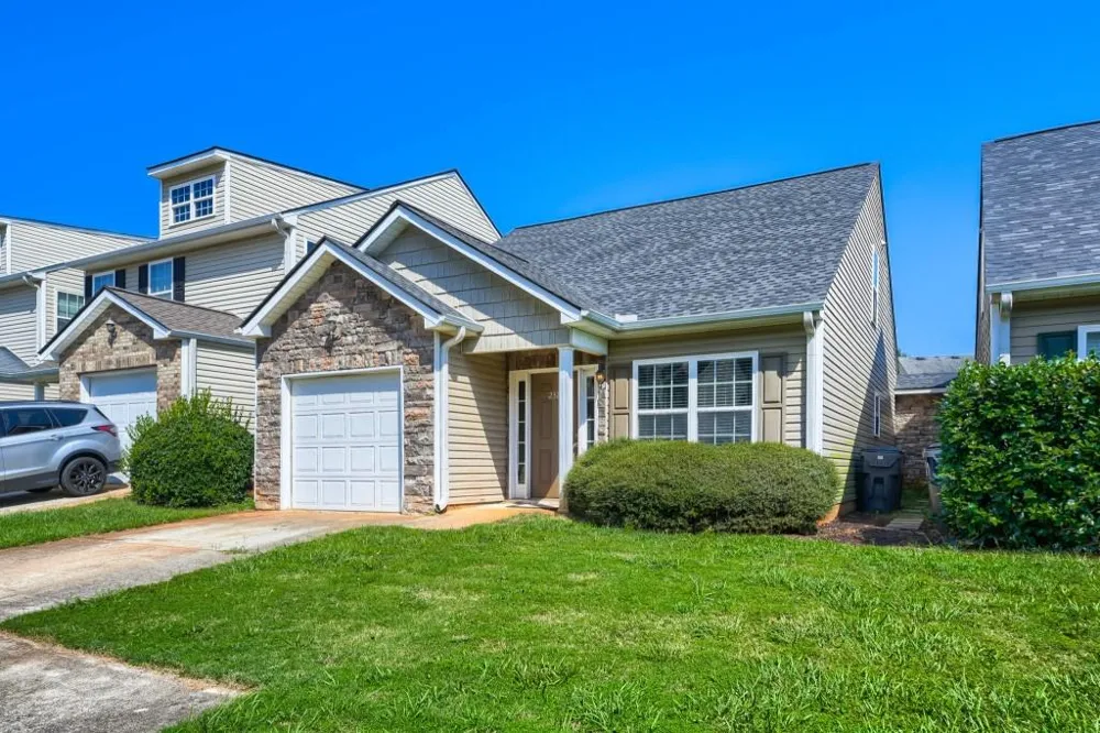 231 Alton Circle Villa Rica, GA 30180