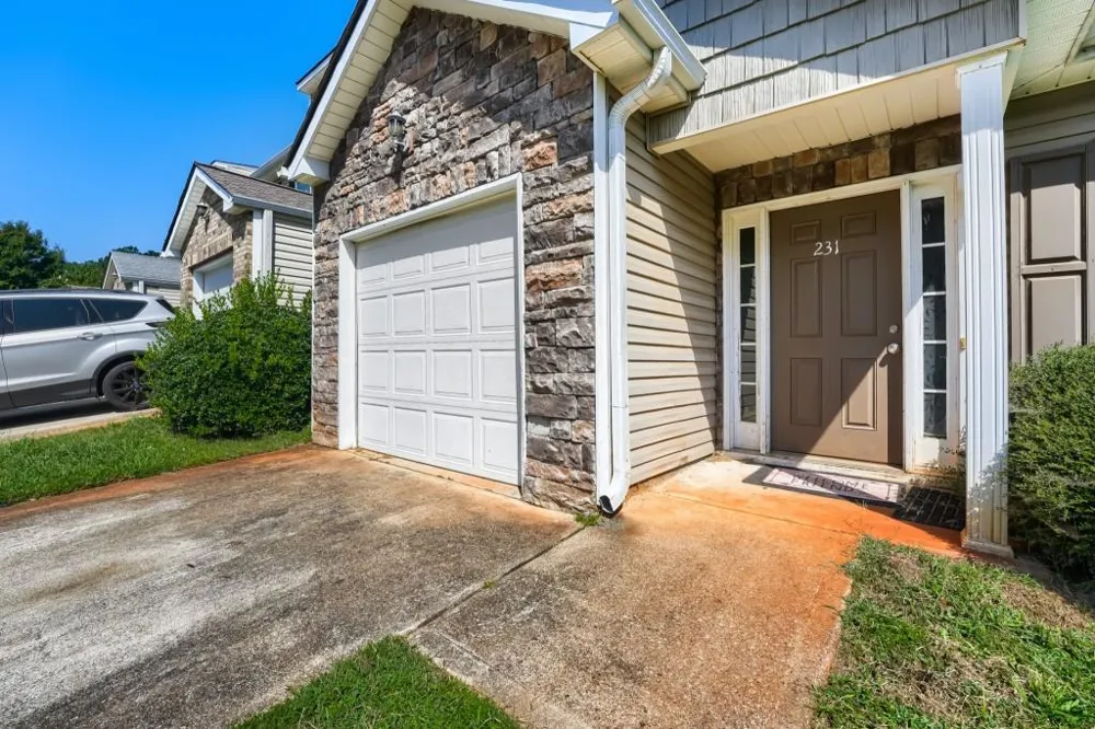 231 Alton Circle Villa Rica, GA 30180