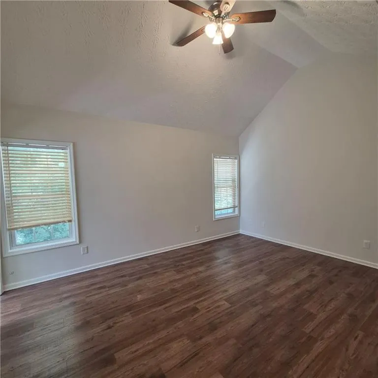 709 Sunny Field Lane Lawrenceville, GA 30043