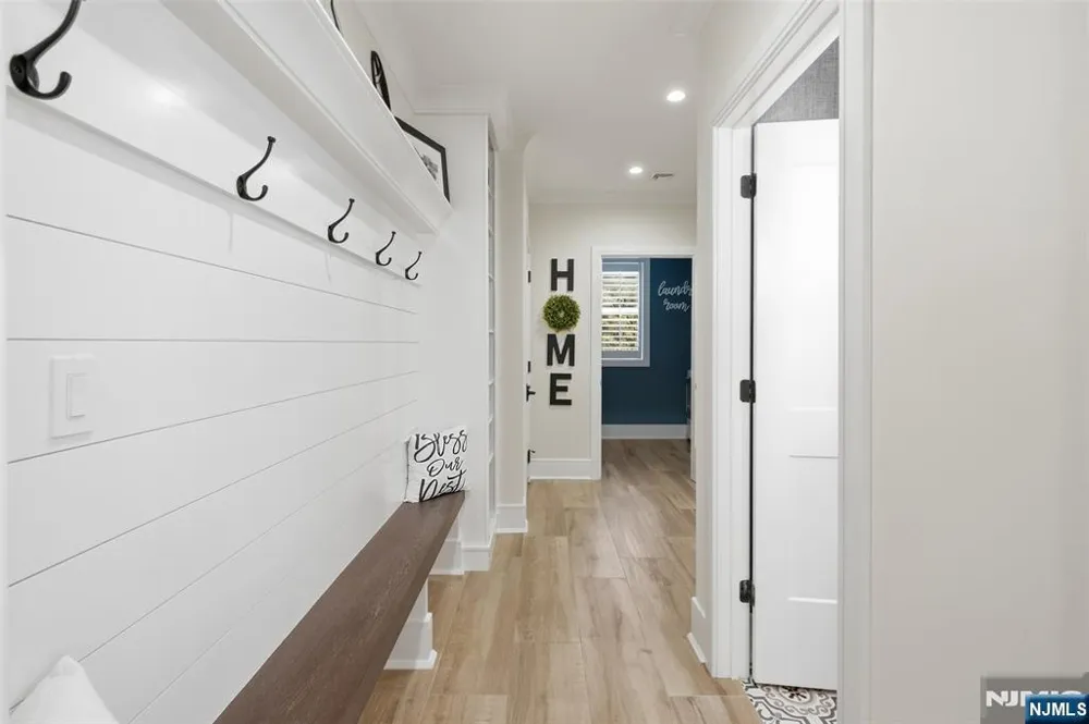 2 Churchill Court Paramus, NJ 07652