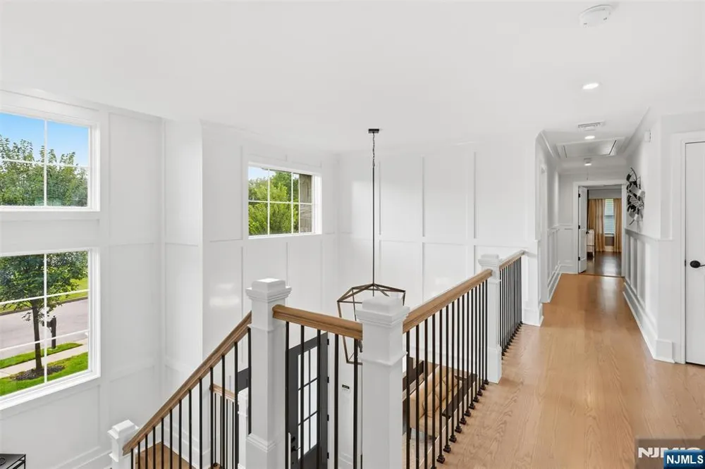 2 Churchill Court Paramus, NJ 07652