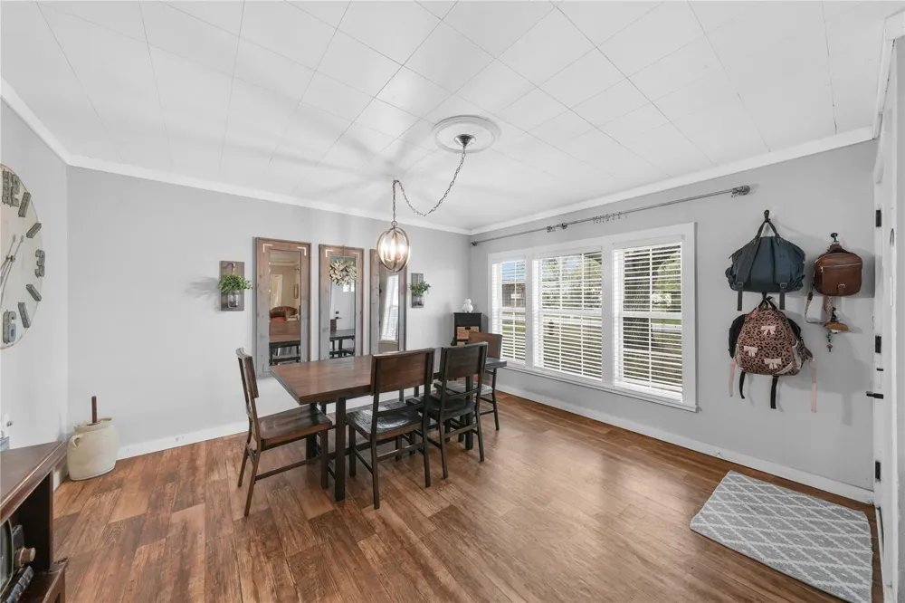 3027 Poppy Street Needville, TX 77461