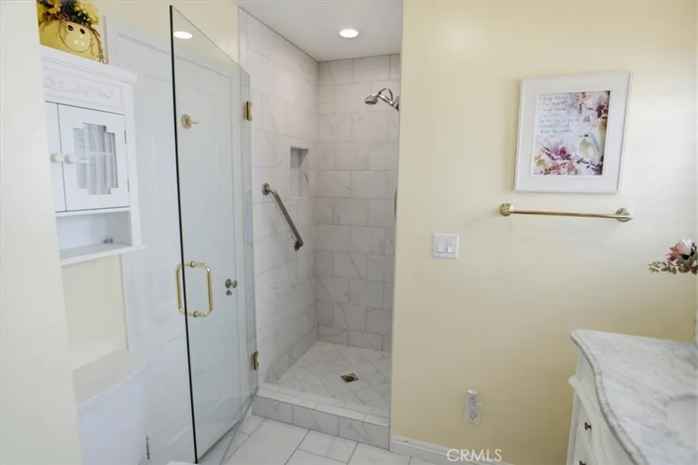 620 S Sparks Street Burbank, CA 91506