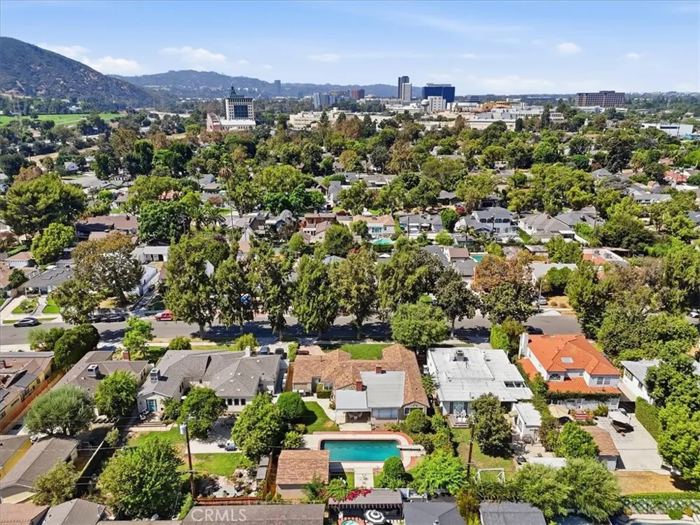 620 S Sparks Street Burbank, CA 91506