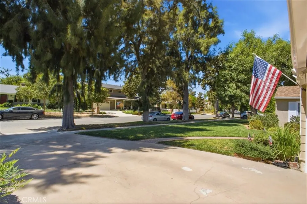 620 S Sparks Street Burbank, CA 91506