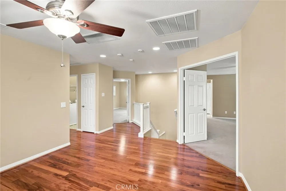 19316 Aspenleaf Perris, CA 92570