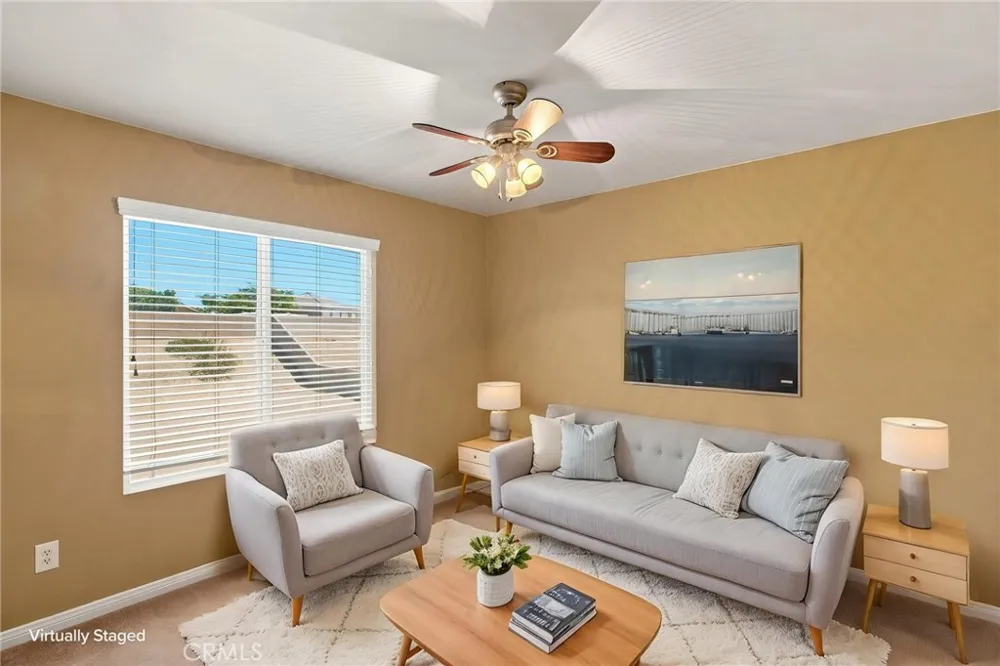 19316 Aspenleaf Perris, CA 92570