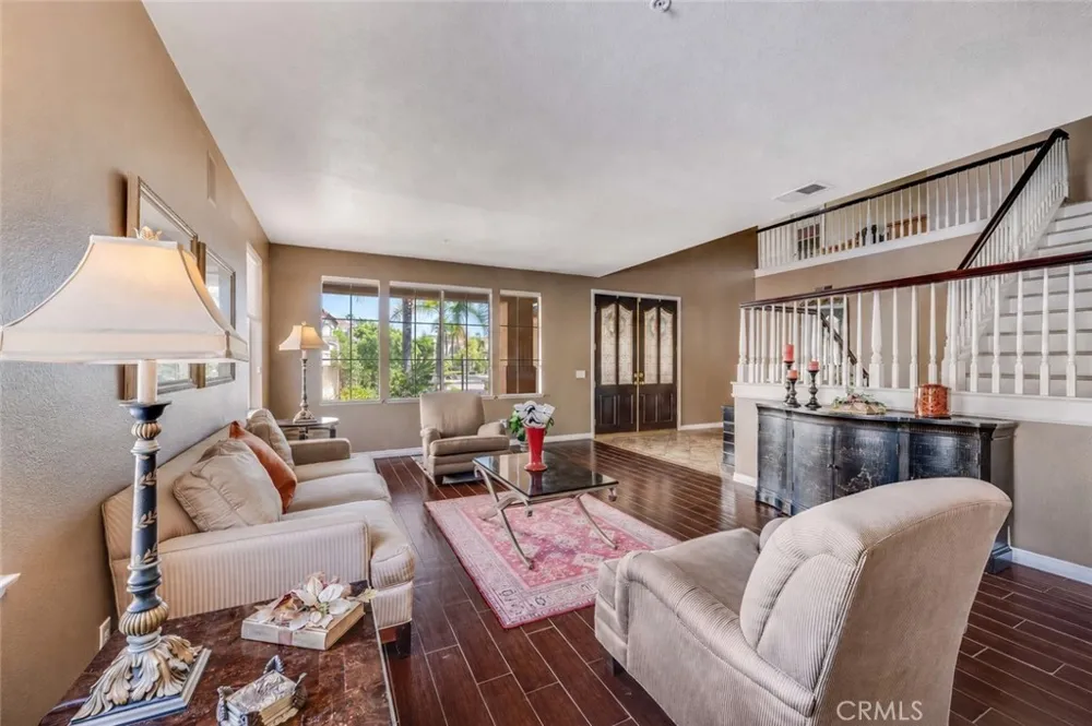 6137 Ridgemont La Verne, CA 91750
