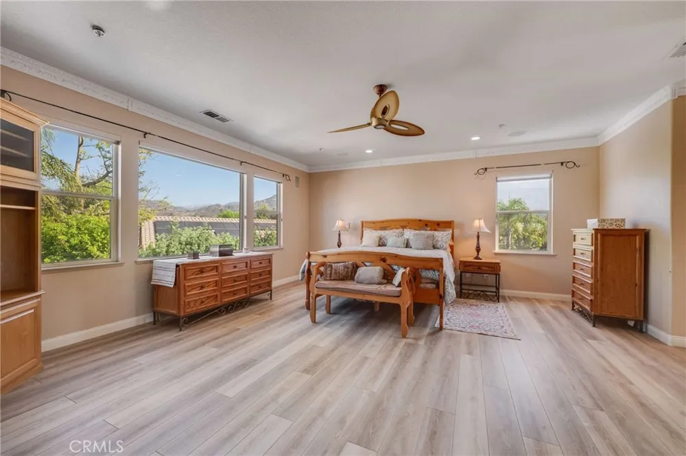 6137 Ridgemont La Verne, CA 91750