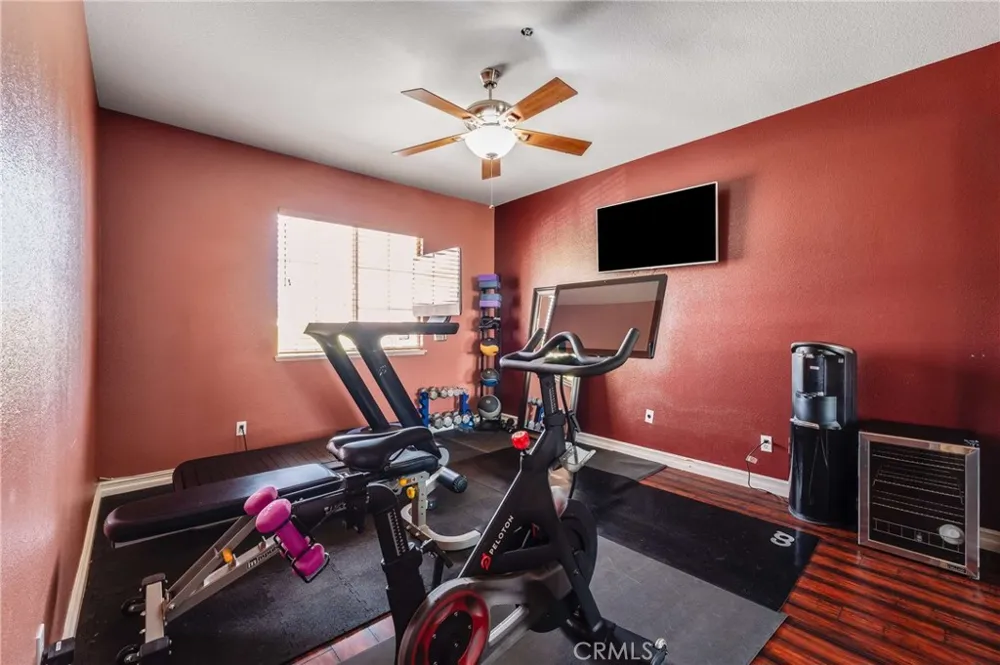 6137 Ridgemont La Verne, CA 91750