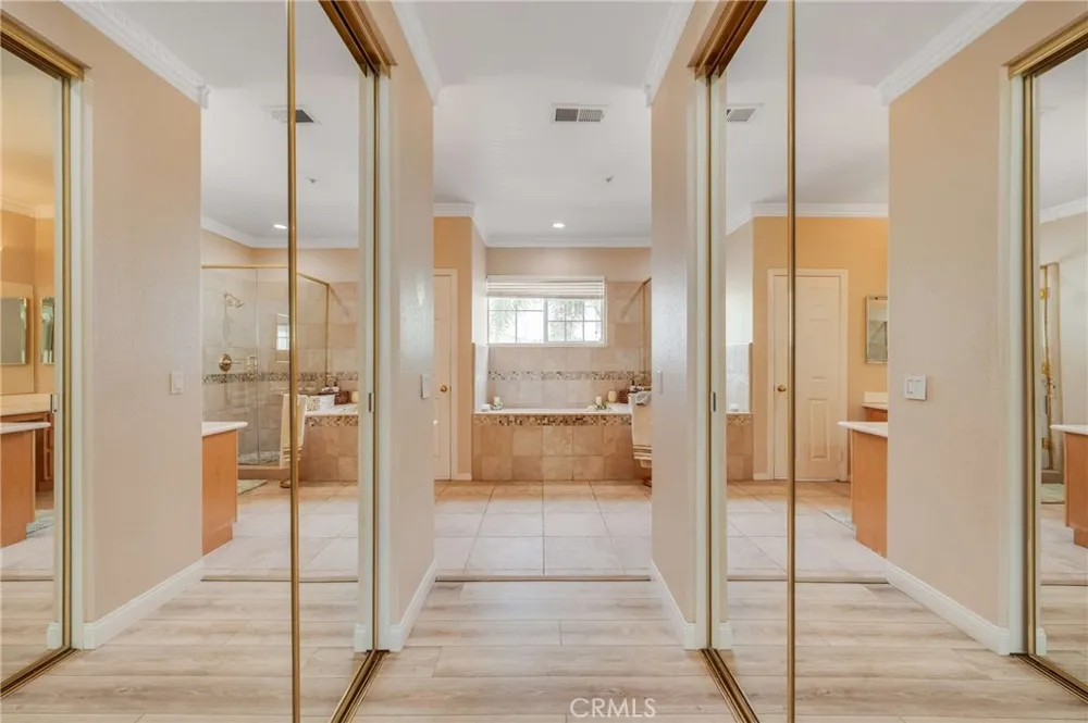 6137 Ridgemont La Verne, CA 91750