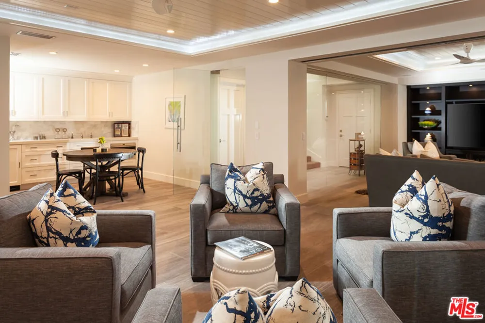 438 Bent Street Laguna Beach, CA 92651
