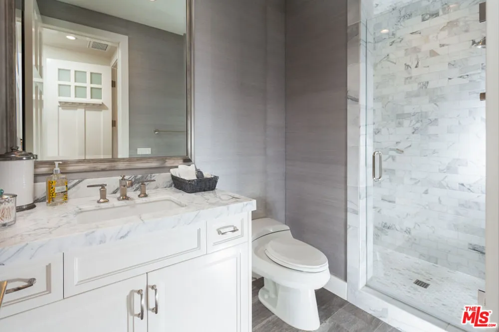 438 Bent Street Laguna Beach, CA 92651
