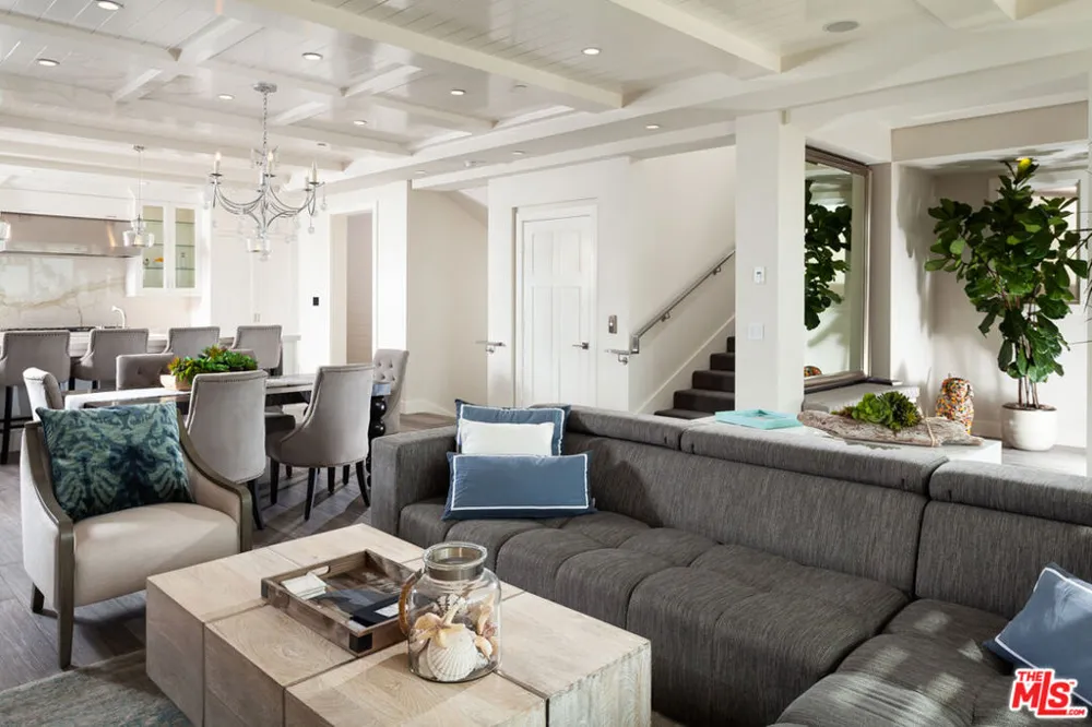 438 Bent Street Laguna Beach, CA 92651