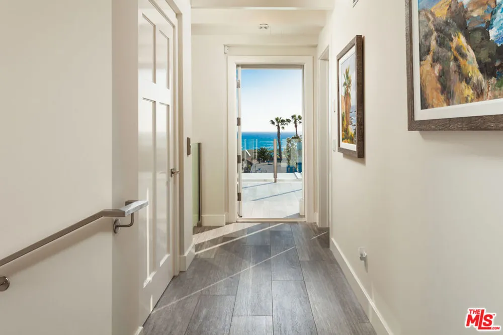 438 Bent Street Laguna Beach, CA 92651