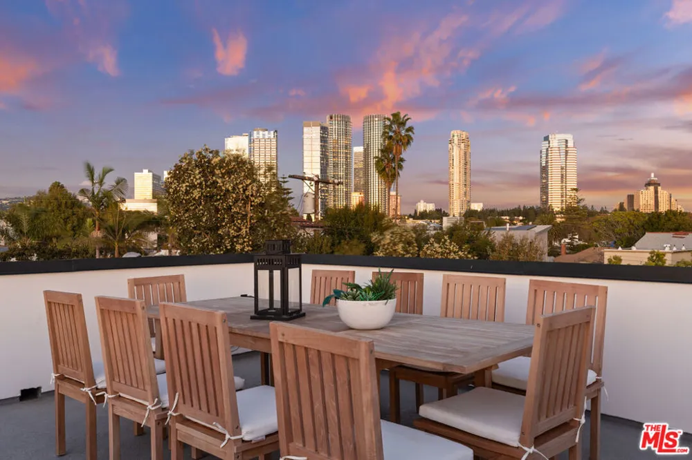 1964 Thayer Avenue Los Angeles, CA 90025