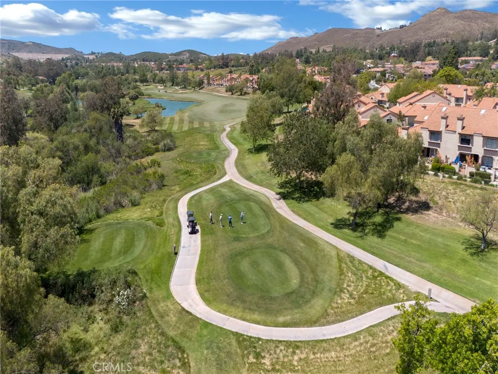 424 Country Club Drive #A Simi Valley, CA 93065