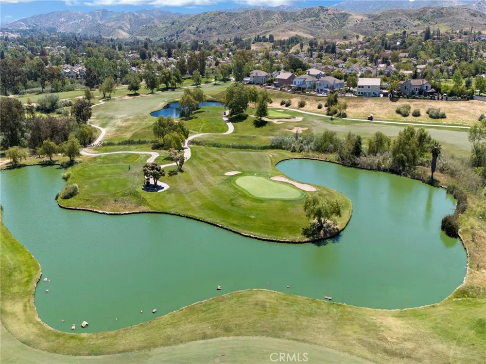 424 Country Club Drive #A Simi Valley, CA 93065