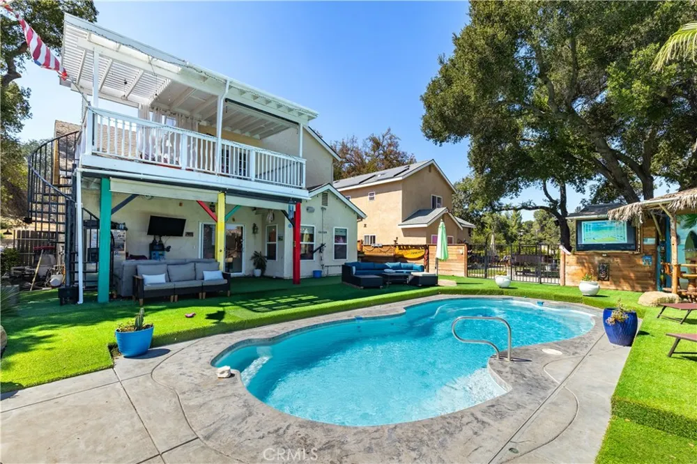 2245 Vine Street Paso Robles, CA 93446