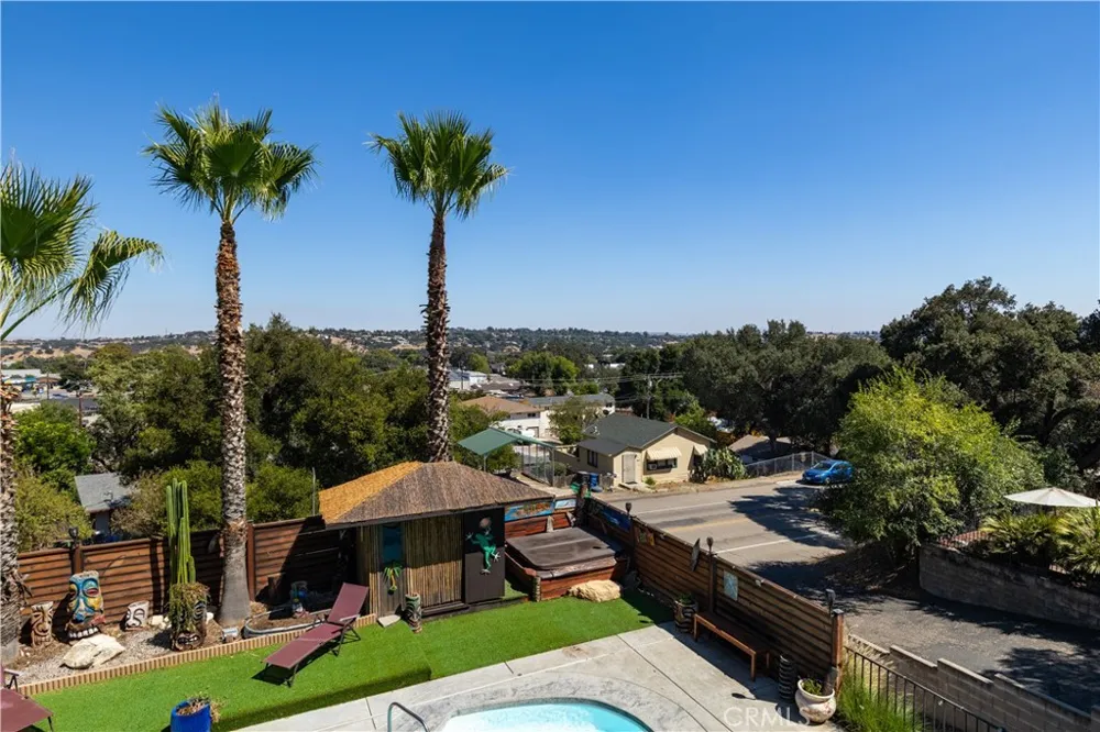 2245 Vine Street Paso Robles, CA 93446