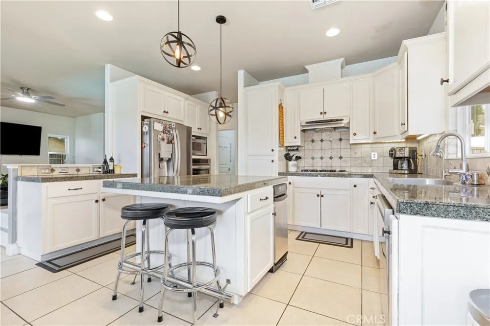 2245 Vine Street Paso Robles, CA 93446