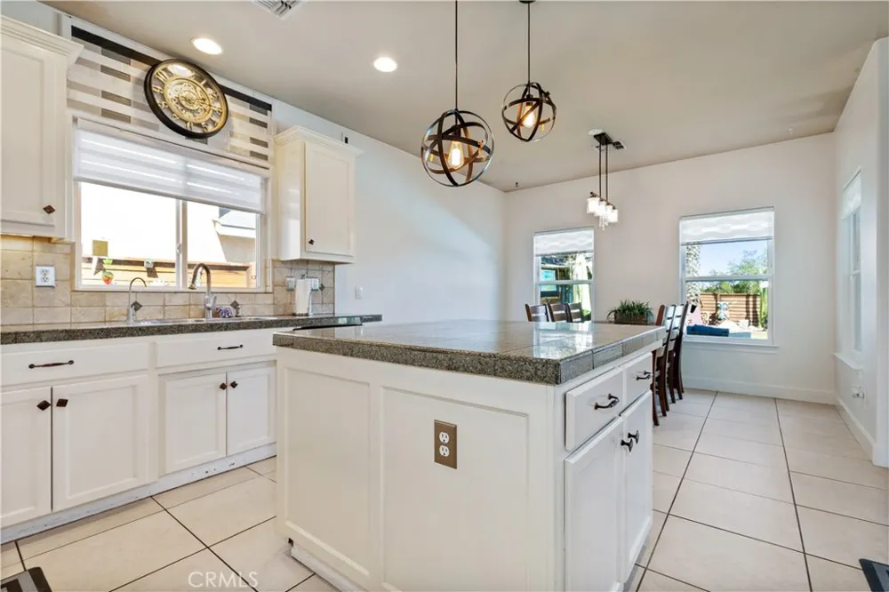 2245 Vine Street Paso Robles, CA 93446
