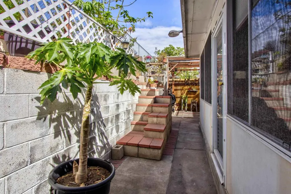 828 Hollister #A San Diego, CA 92154