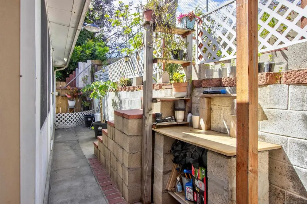 828 Hollister #A San Diego, CA 92154