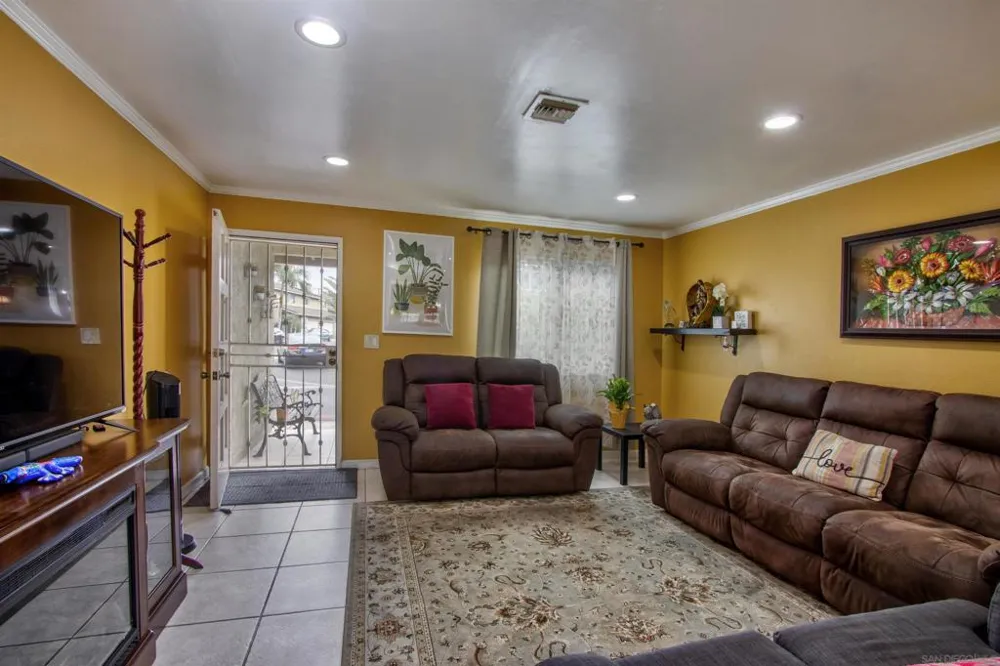 828 Hollister #A San Diego, CA 92154
