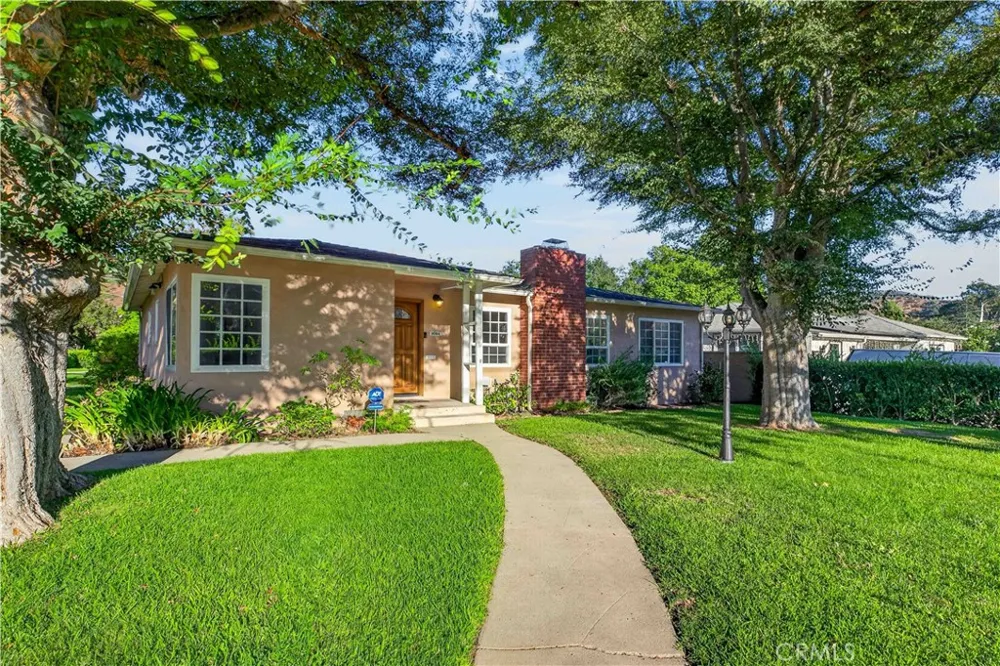 3064 Verdugo Road Glendale, CA 91208