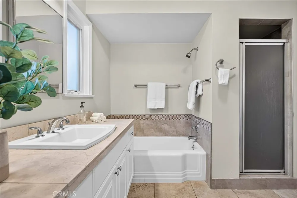 3064 Verdugo Road Glendale, CA 91208