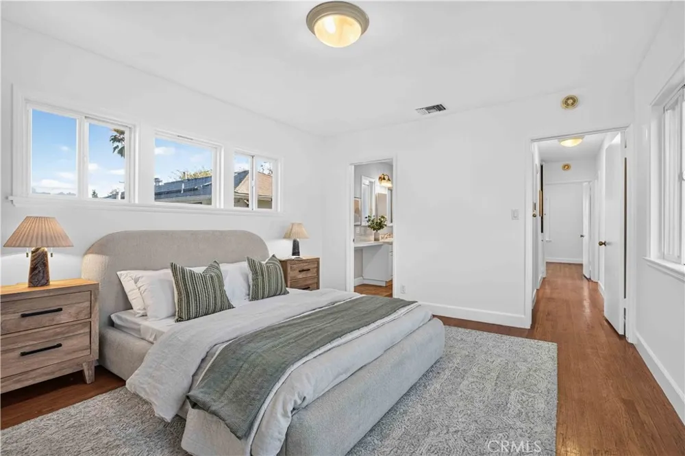 3064 Verdugo Road Glendale, CA 91208