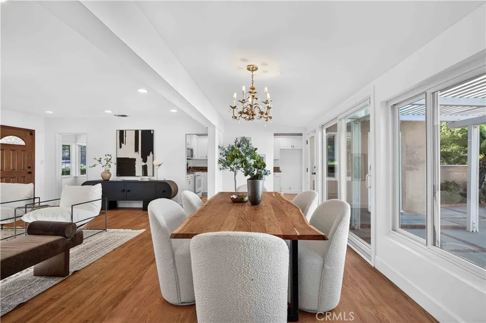 3064 Verdugo Road Glendale, CA 91208